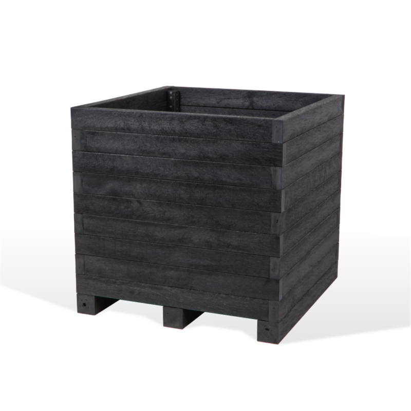 Planter Seat | Recycled plastic | Earth-Anchors